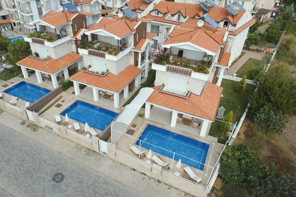 Lighthouse Lydia Villas rent a car