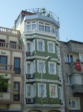 Abella Hotel car rental