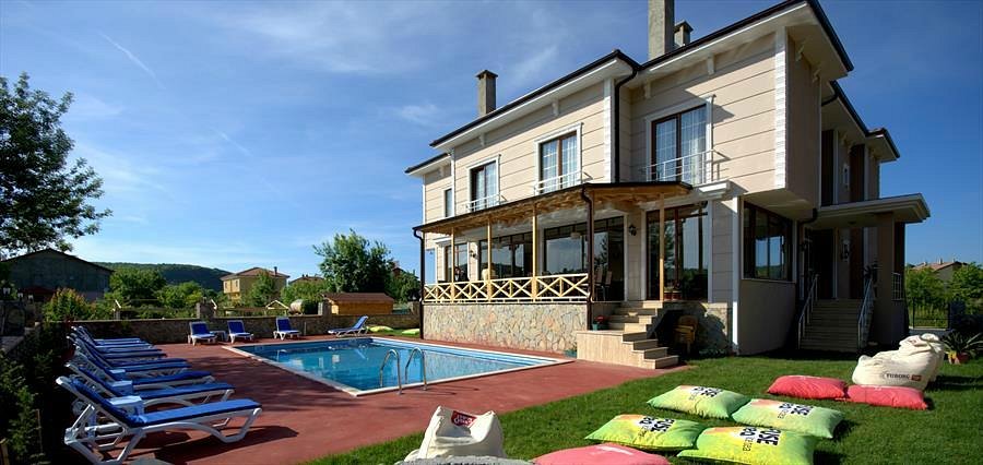 Agva Asmali Garden Boutique Hotel car rental