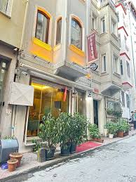 Alyon Hotel Taksim car rental