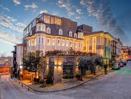 Admiral Palace Hotel car rental