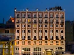 Askoc Hotel car rental