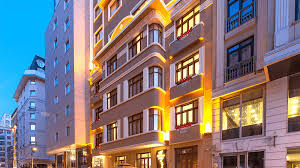 Ferman Hotel car rental