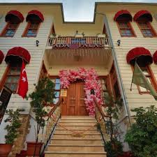 Garden Life Hotel Buyukada car rental