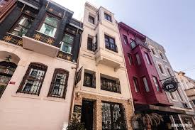 Zendy Suite Hotel car rental