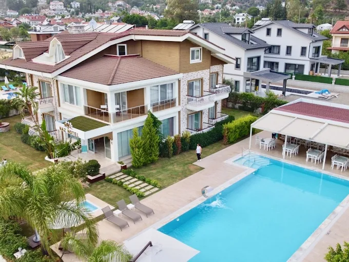 Naz Hotel Gocek rent a car