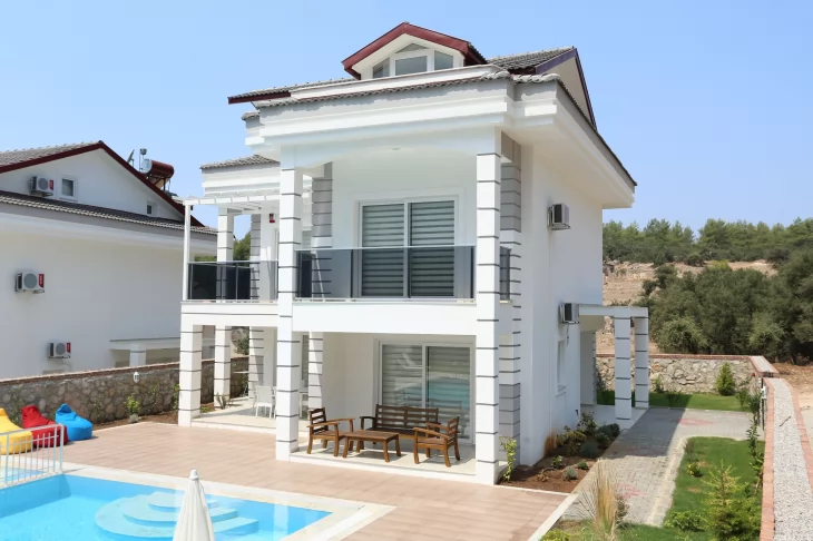 Orka New Four Season Villas rent a car