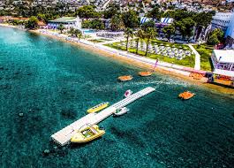 Club Blue White rent a car