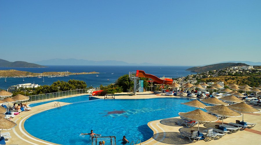 Club Dedeman Bodrum rent a car