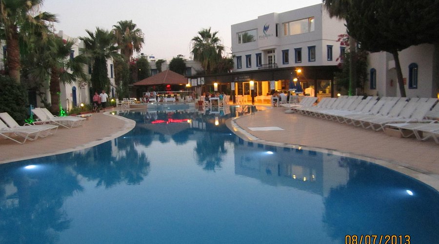 Club Paloma Apart rent a car