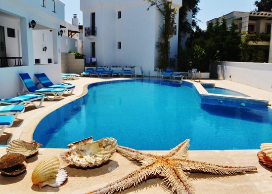 Costa Blu Turkbuku rent a car