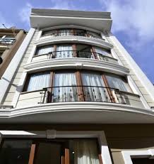 Baklava Suites car rental