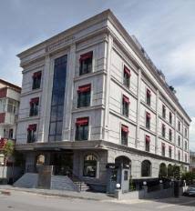 City Loft Atasehir Hotel car rental