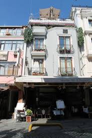 Hotel Villa Pasha car rental