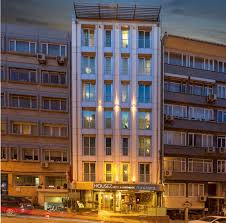 Housez Suites Apartments car rental