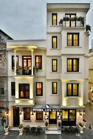 Istanbul Life Hotel car rental