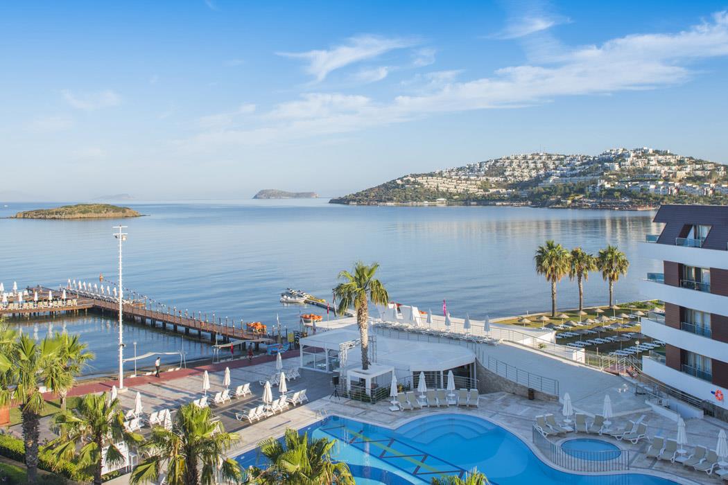 ​Grand Park Bodrum araç kiralama