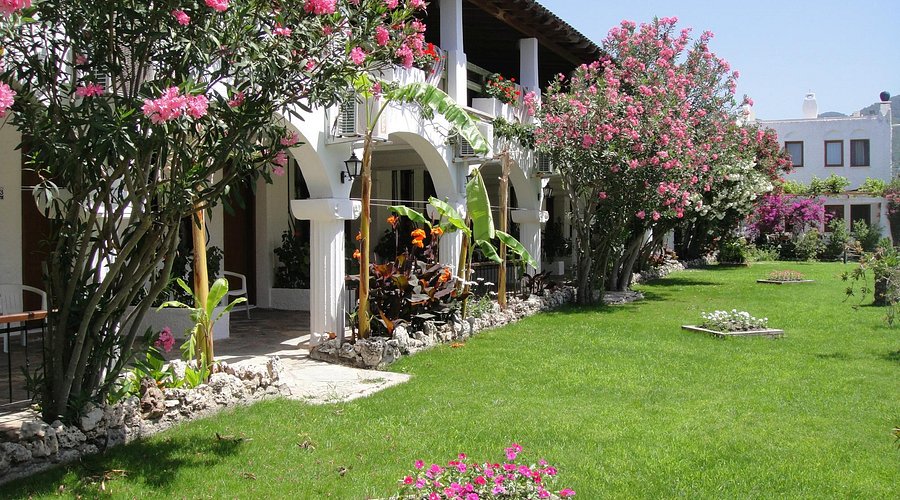 Mandalya Hotel rent a car