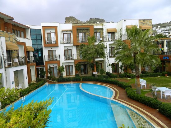 Liona Hotel Mietwagen