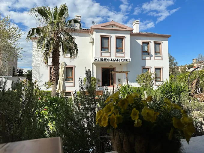 Alibey Han Hotel rent a car