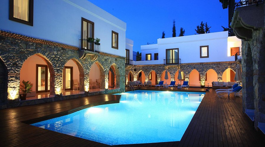 Saraya Bodrum Hotel rent a car