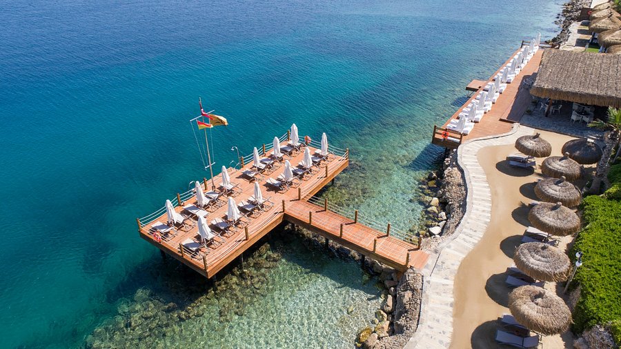 Sarpedor Boutique Hotel Spa rent a car