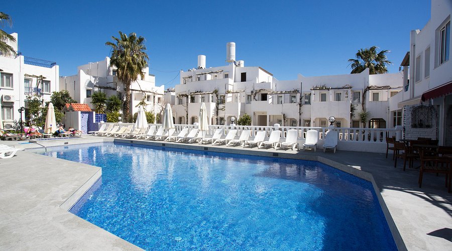 Serhan Hotel rent a car