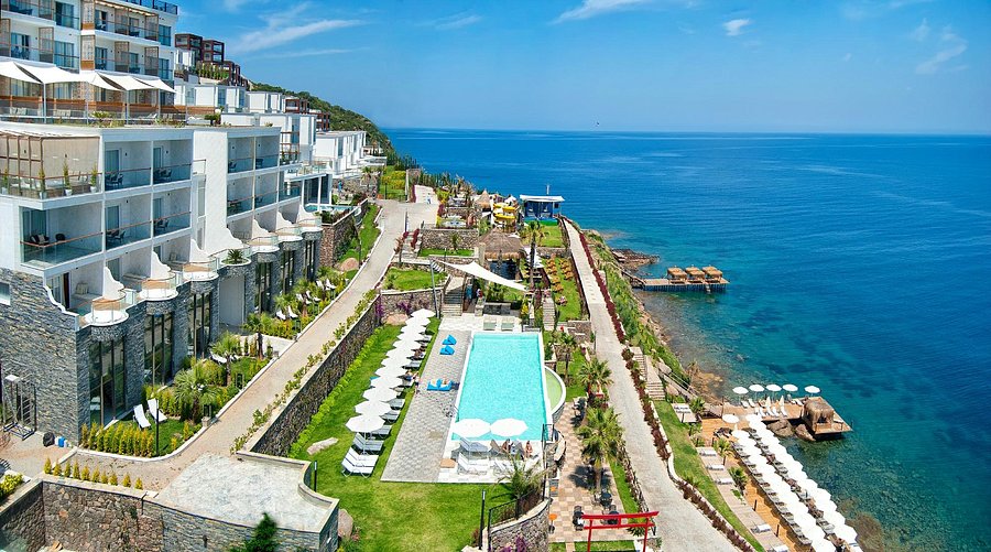 The Blue Bosphorus Hotel by Corendon rent a car