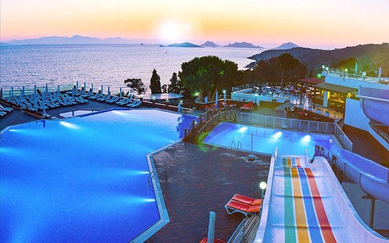 Woxxie Hotel Akyarlar rent a car