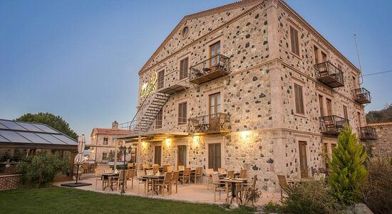 Cunda Labris Hotel rent a car