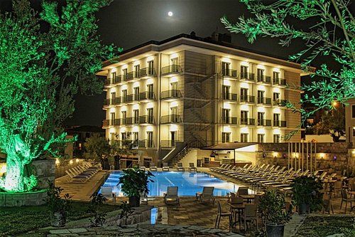 Elisa Hotel rent a car