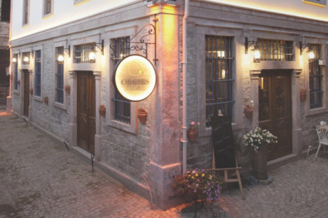 Orchis Butik Hotel rent a car