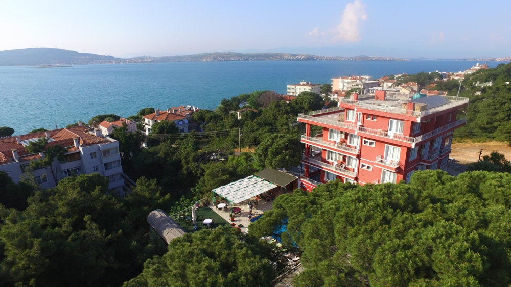 Tunc Hotel rent a car