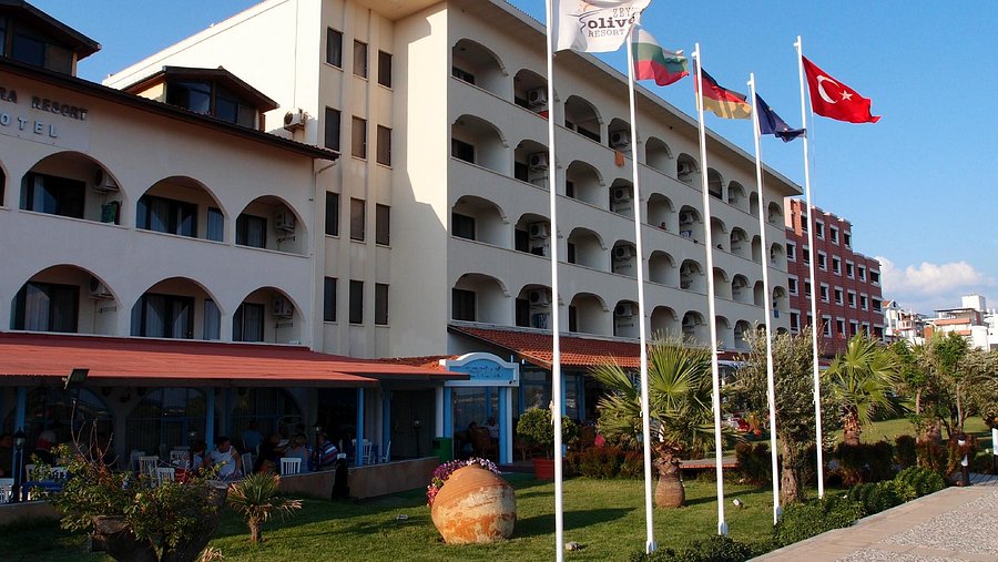 Zeytinci Olivera Resort rent a car