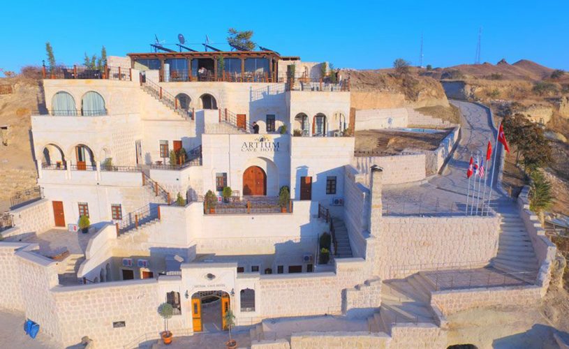 Artium Cave Hotel rent a car