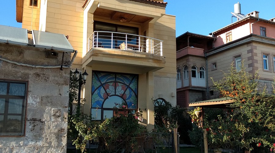 Best Cave Hotel rent a car