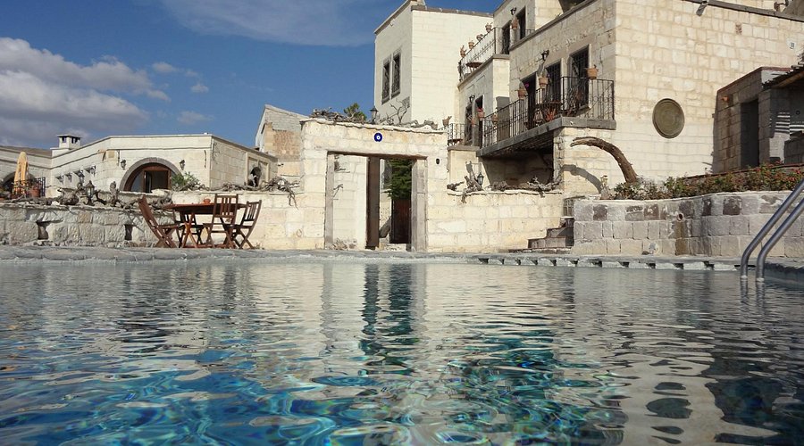 Cappavilla Cave Hotel rent a car