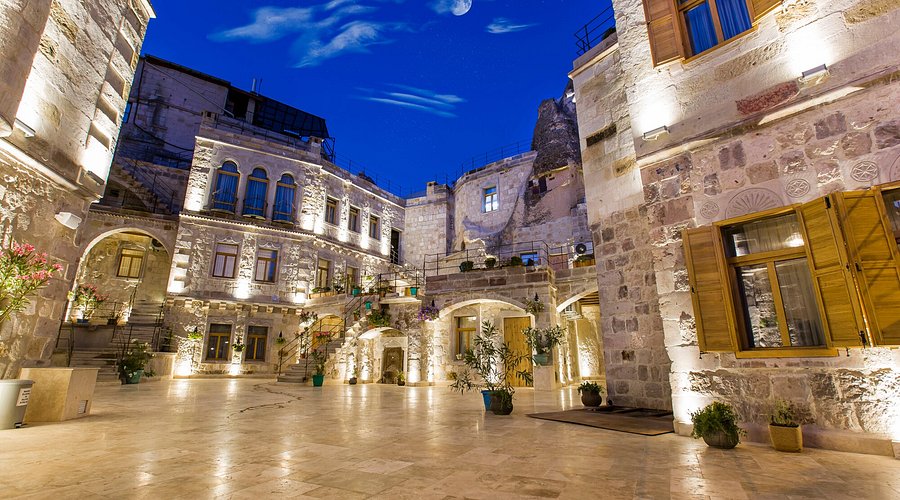 Imperial Cave Hotel rent a car