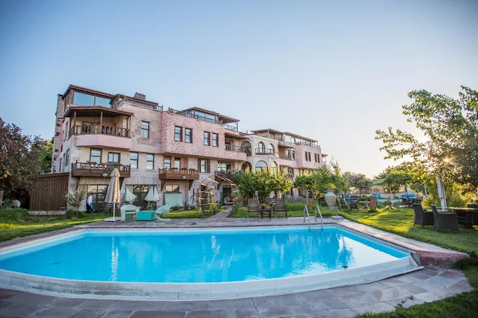 Karlik Evi rent a car