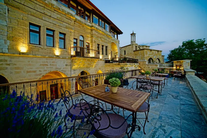 Nostalji Cave Suite Hotel rent a car