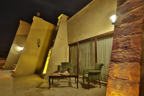 Osiana Hotel rent a car