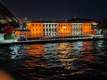 Deep Hotel rent a car