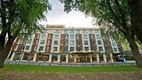 Dosso Dossi Hotels Downtown rent a car