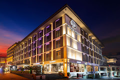 DoubleTree by Hilton Istanbul Old Town rent a car