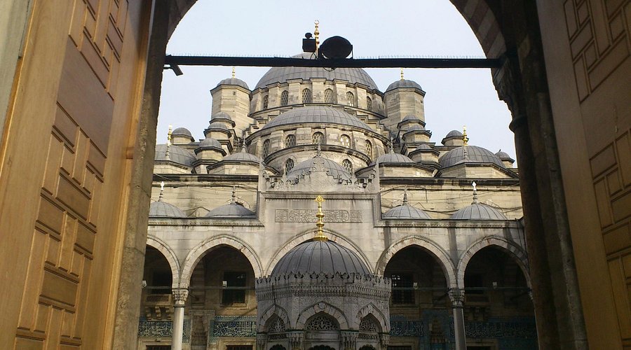 Eagle Residence Taksim rent a car