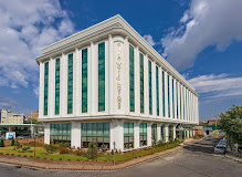 Elite World Business rent a car