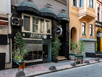 Lavanta Hotel rent a car