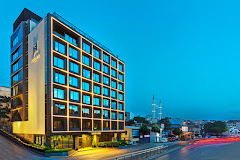 Naz City Hotel rent a car