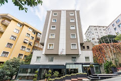 Semsan Hotel rent a car