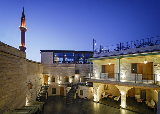 Shah Mat Boutique Hotel rent a car